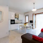 アパート Casa Del Mare By Interhome ディアーノ・マリーナ