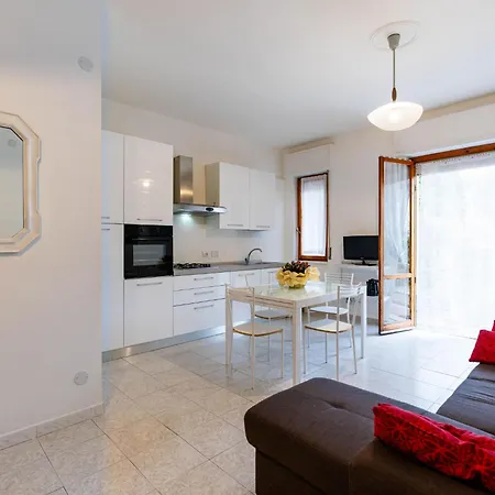 Apartmán Casa Del Mare By Interhome Diano Marina